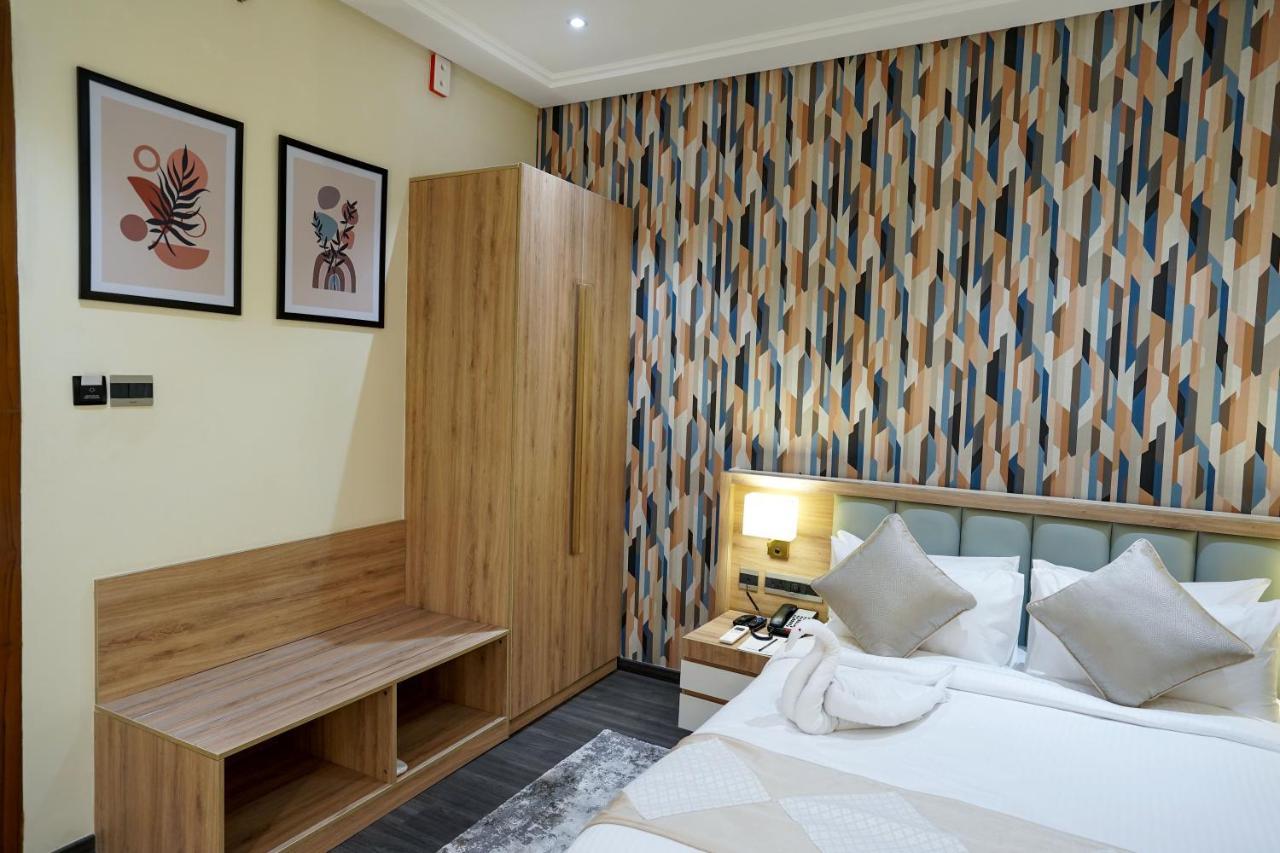 Hotel M2 Square By Monday Premium Nágpur Exteriér fotografie