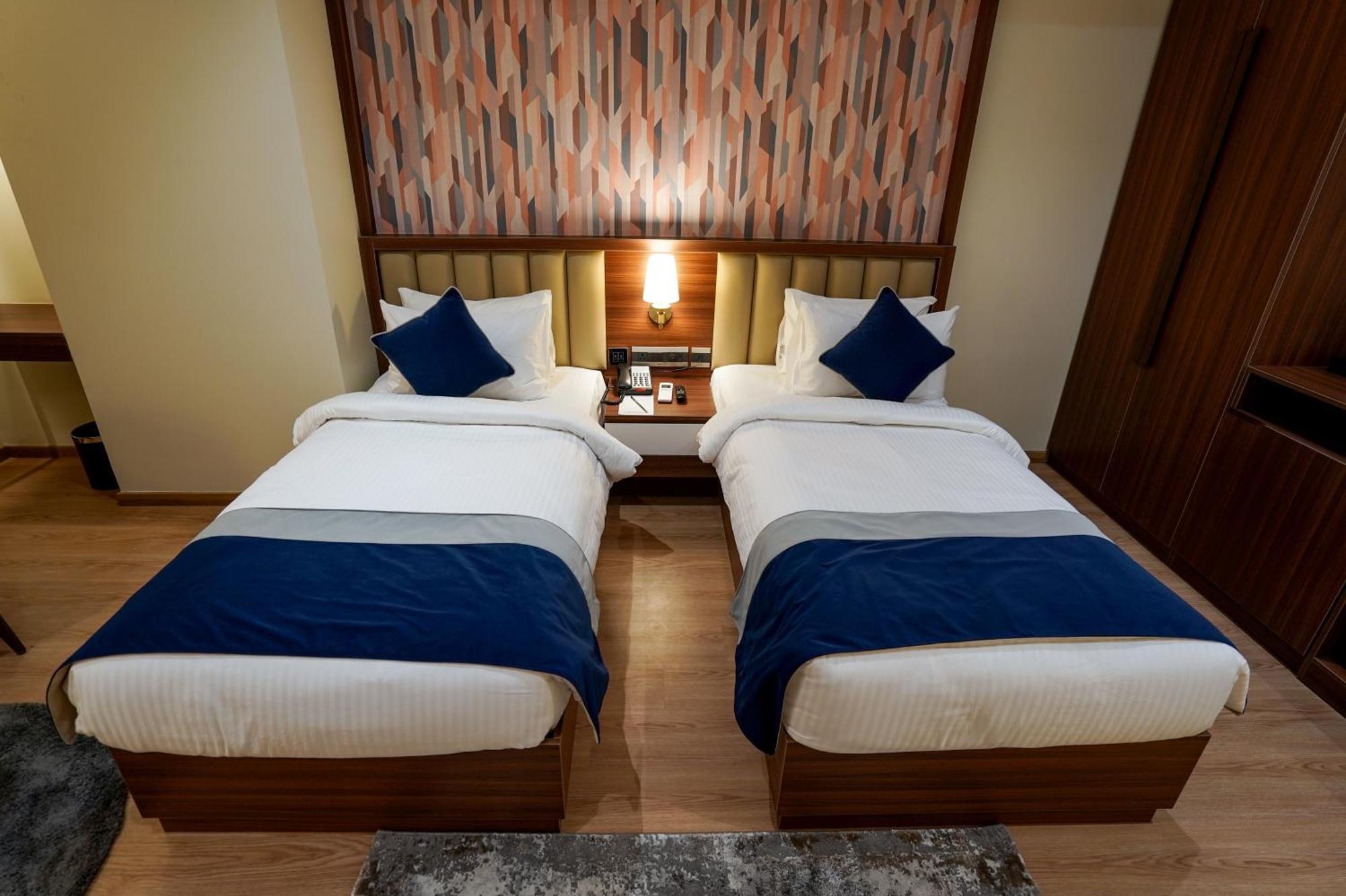 Hotel M2 Square By Monday Premium Nágpur Exteriér fotografie